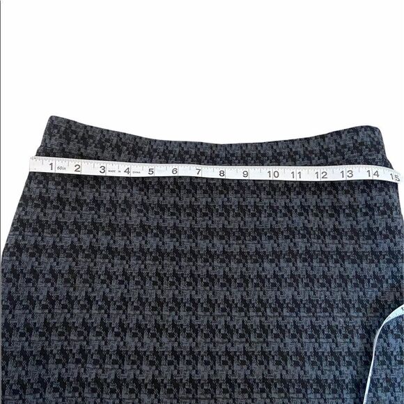 Grey&Black Gingham Knee Length Elastic Waist Skirt - Picture 5 of 7